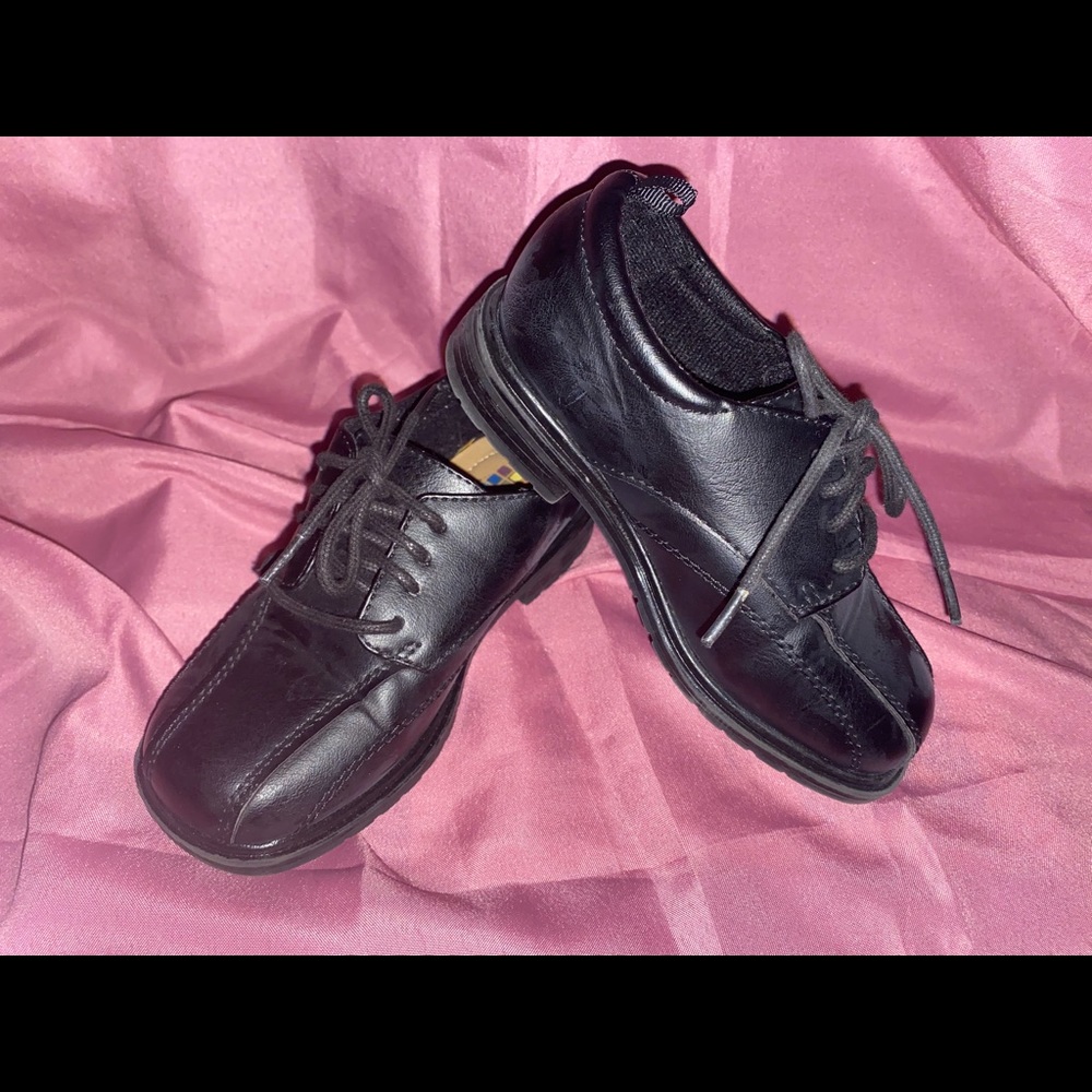 Little boy black dressing shoes